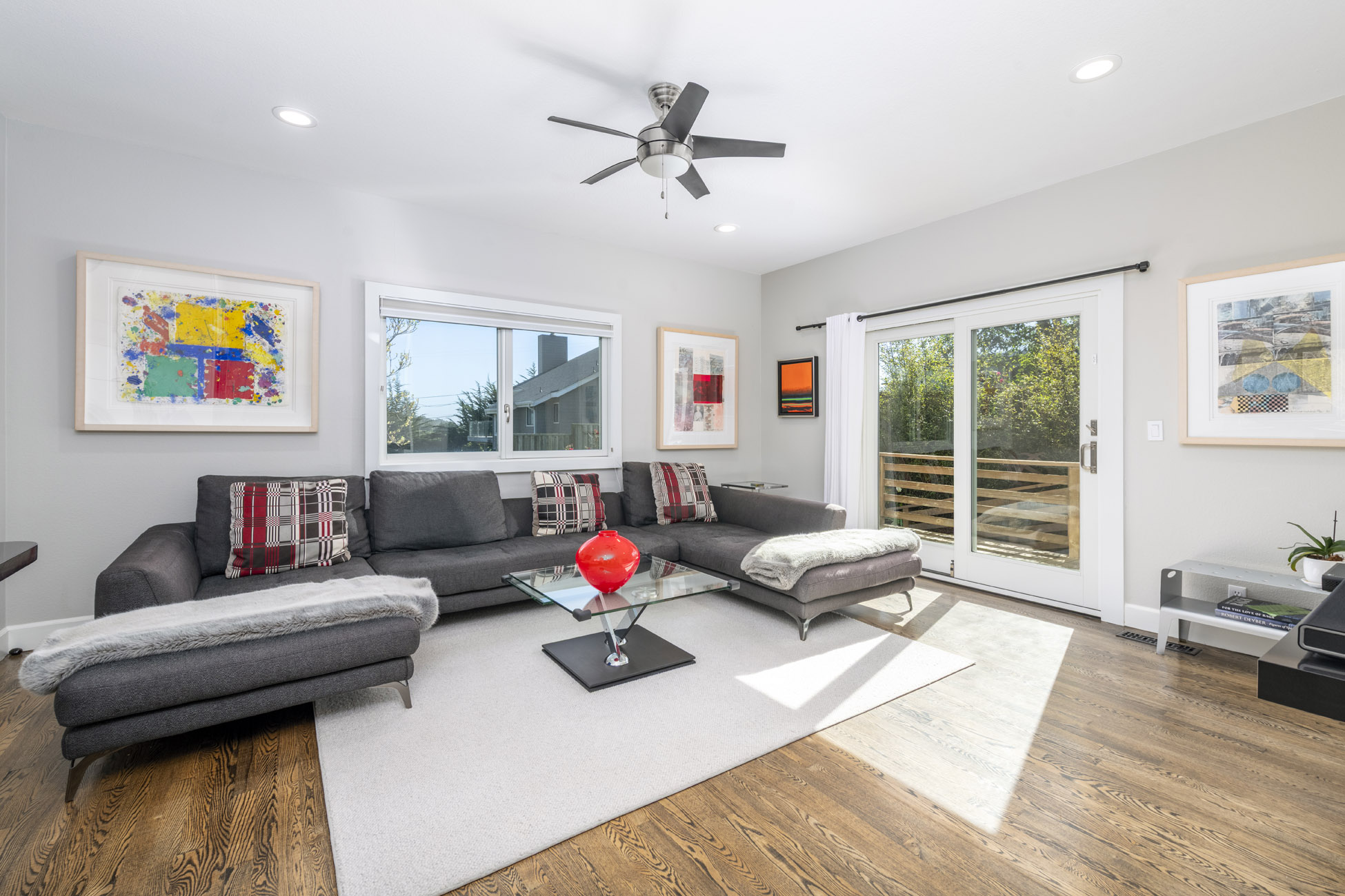 548 Hermosa Ave
