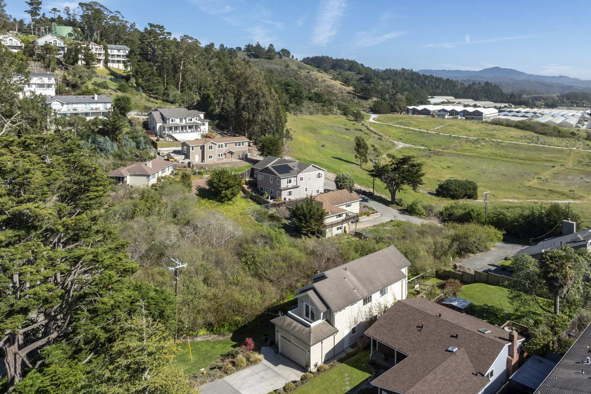 548 Hermosa Ave
