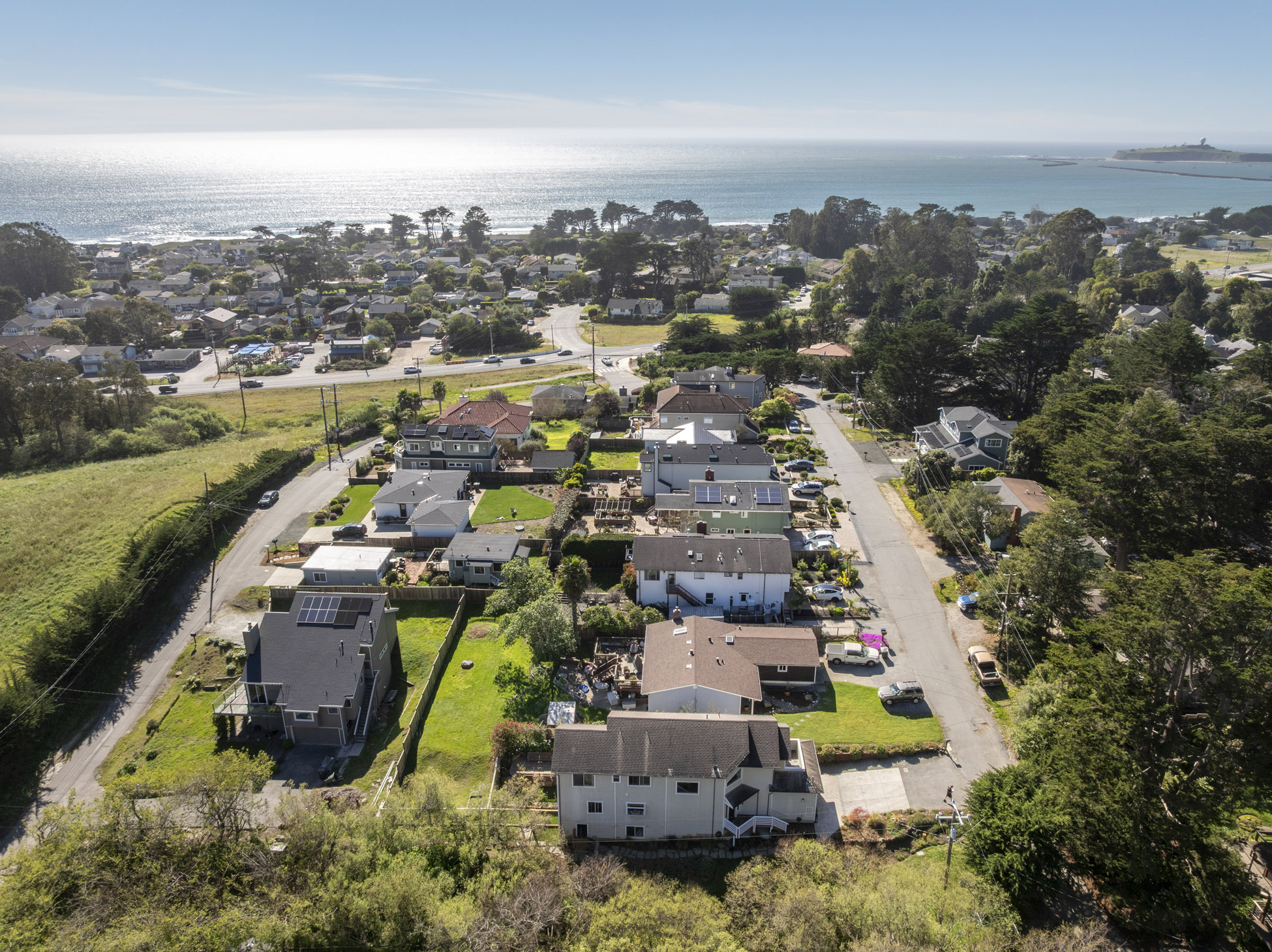 548 Hermosa Ave
